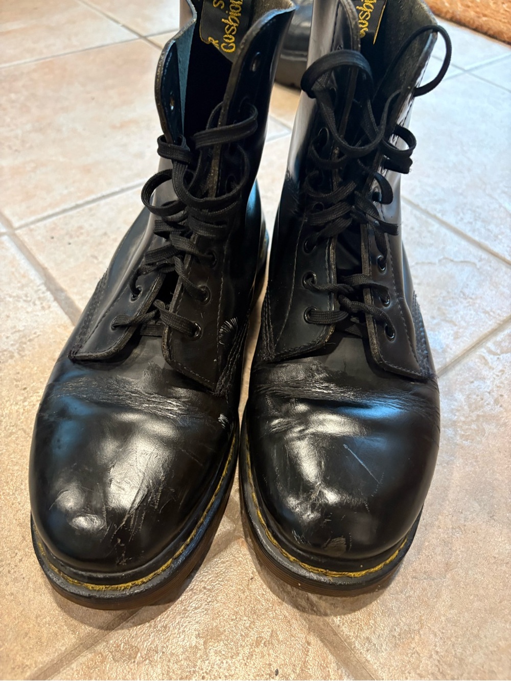 Dr. Martens Black Leather Lace-Up Men’s Boots with Yellow Stitching